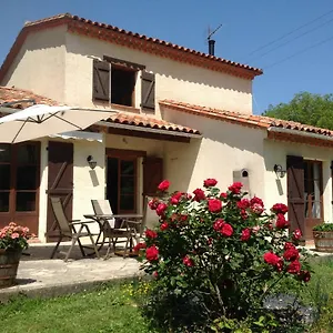 Bed and breakfast Chez Irene, Saint-Quentin-la-Tour